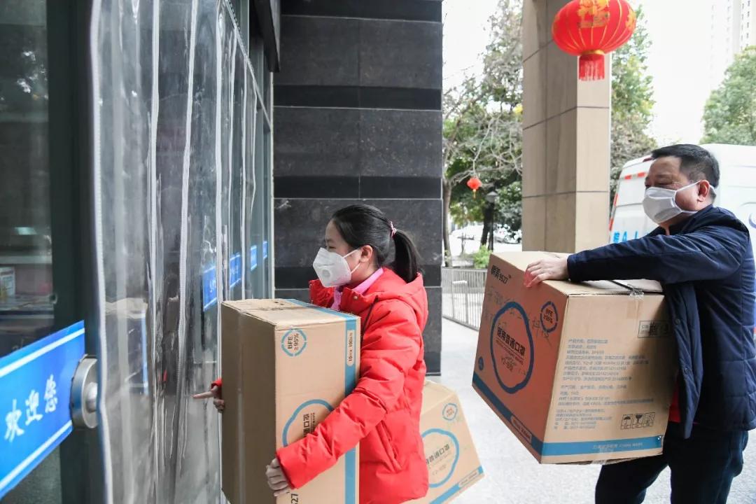 河北众志成城共克时艰应对疫情