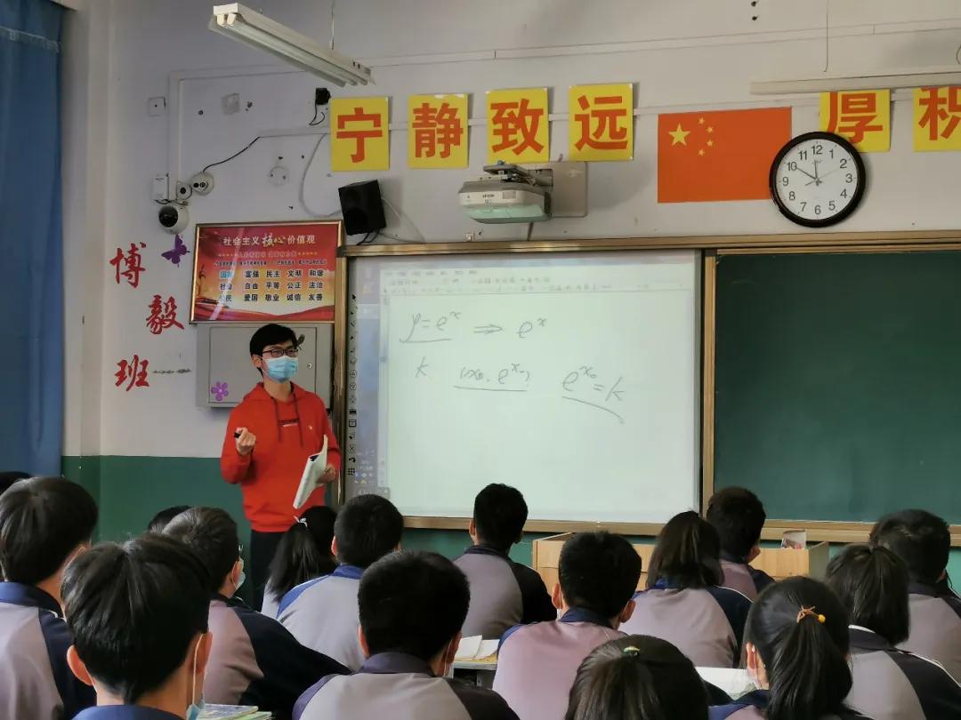 青海省与郑州疫情管控政策比较研究