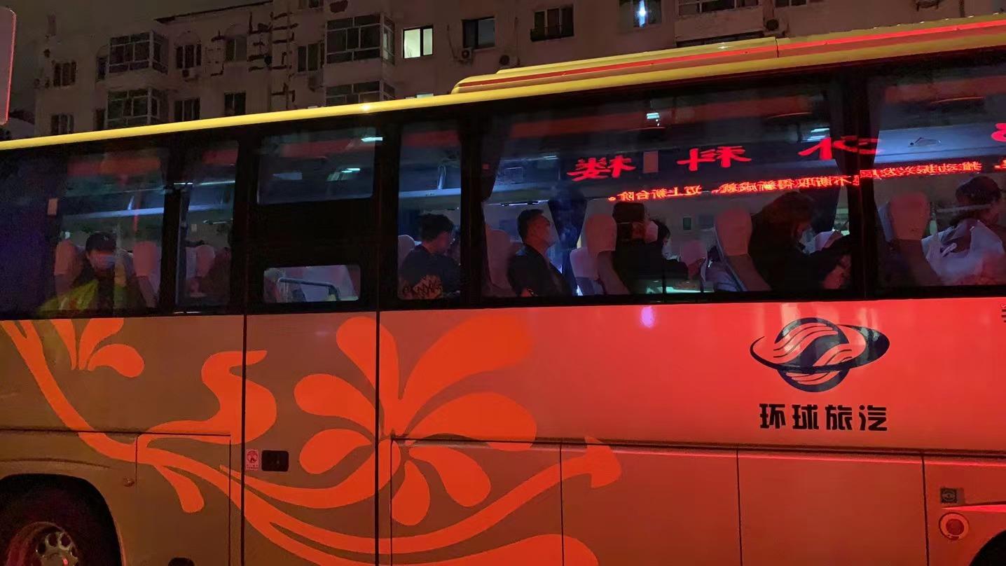 疫情下的双城记，重庆与南京展现坚韧与希望