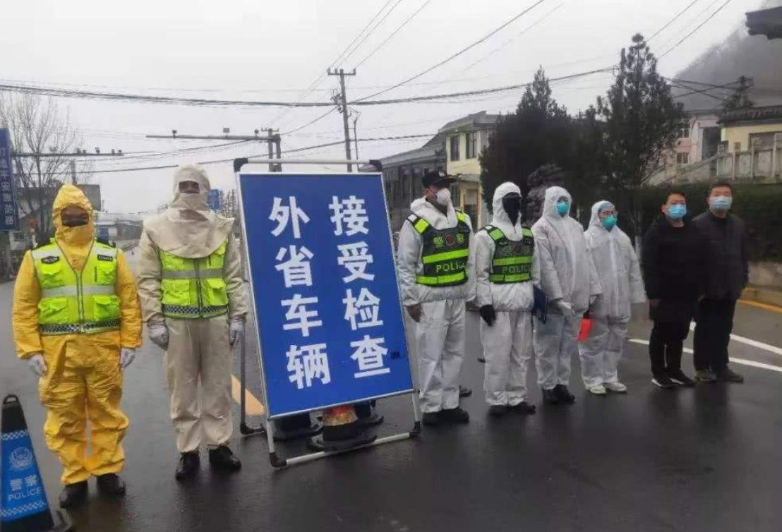重庆西安两地疫情形势向好，仍需警惕防控不松懈