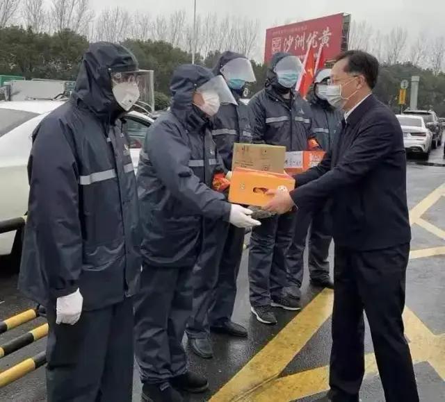 双城携手共筑防疫长城，重庆疫情公告与西安最新动态