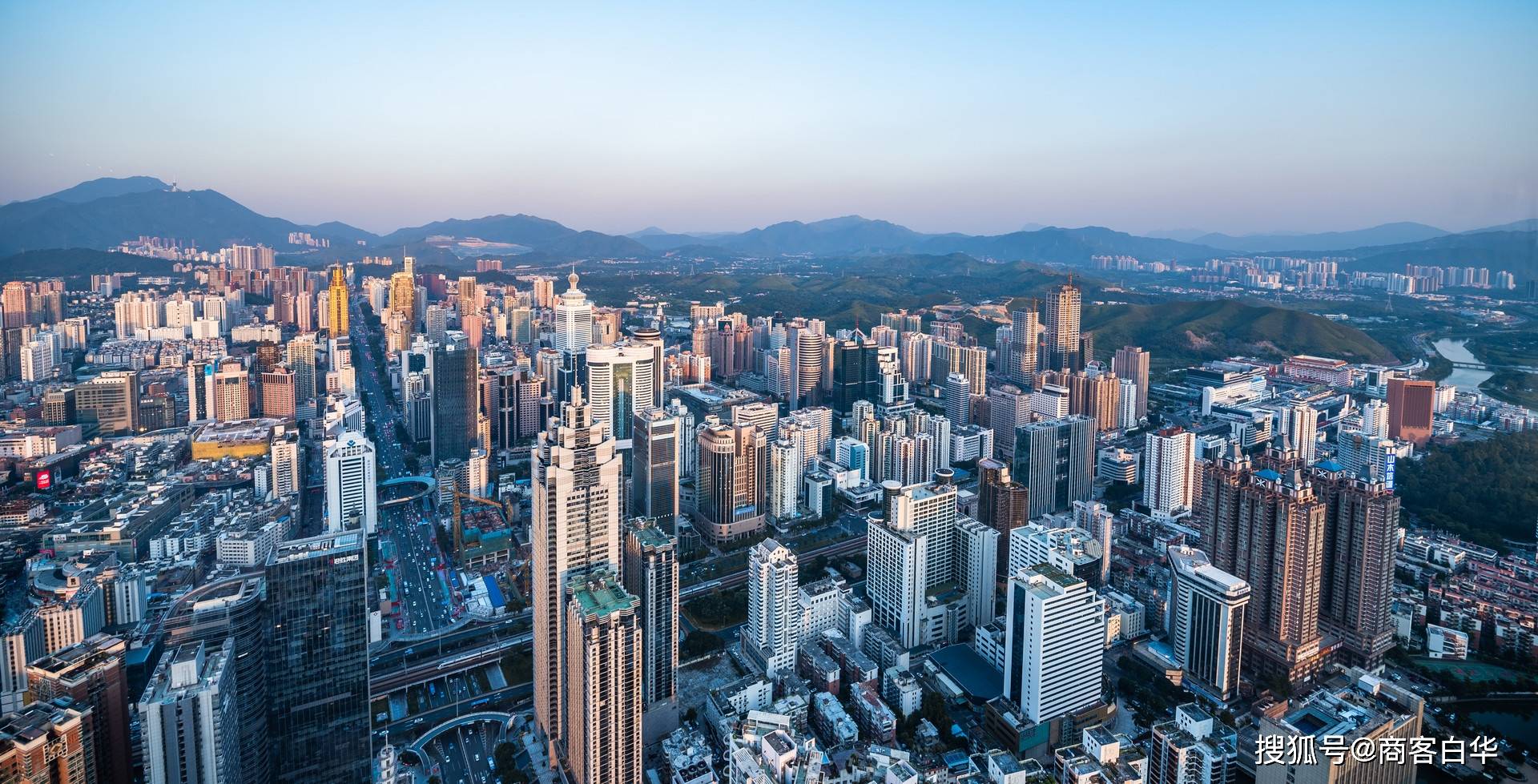 上海疫情下的城市温情与冷漠，外地人的感受