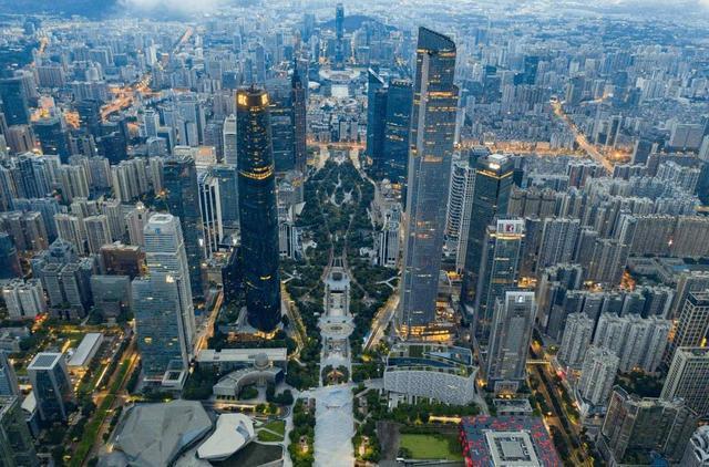 上海疫情下的城市温情与冷漠，外地人的感受