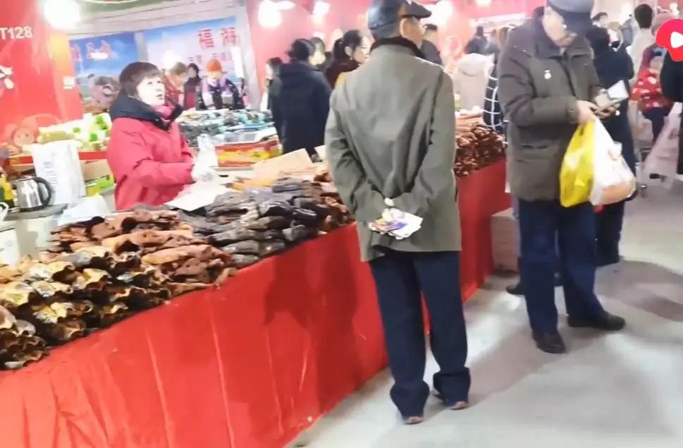 乌鲁木齐疫情致人员伤亡，灾难与反思