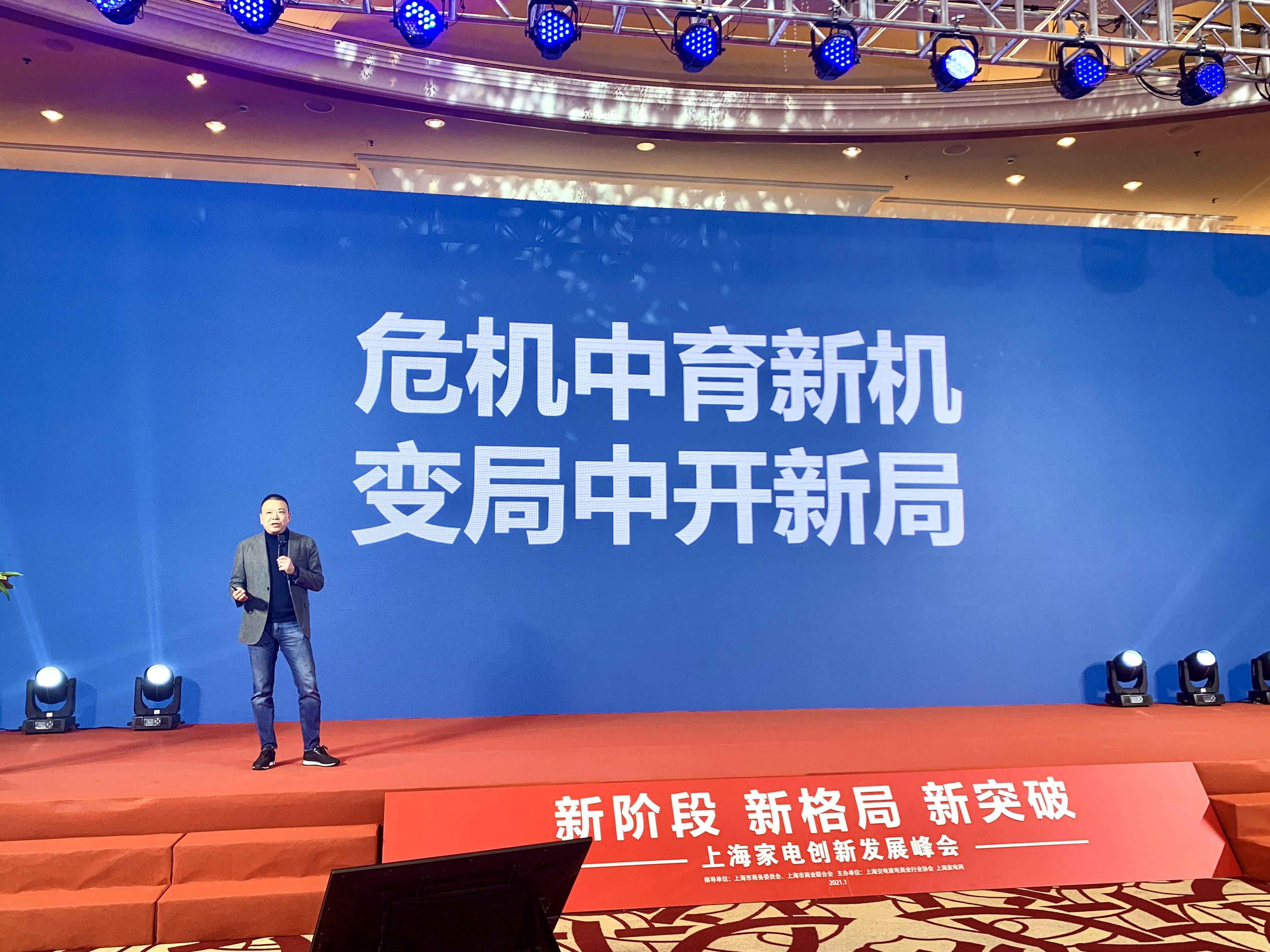 疫情下的双城记，广东与上海的挑战、应对与复苏