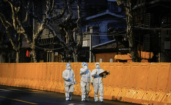 上海疫情23日，城市静谧中的坚韧与希望