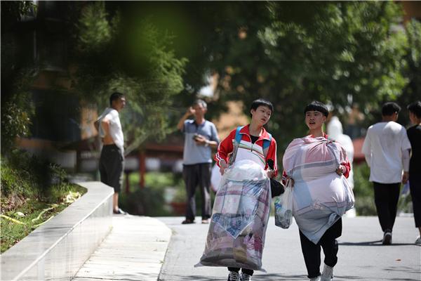 贵州精准防控下疫情稳定，民生保障有力