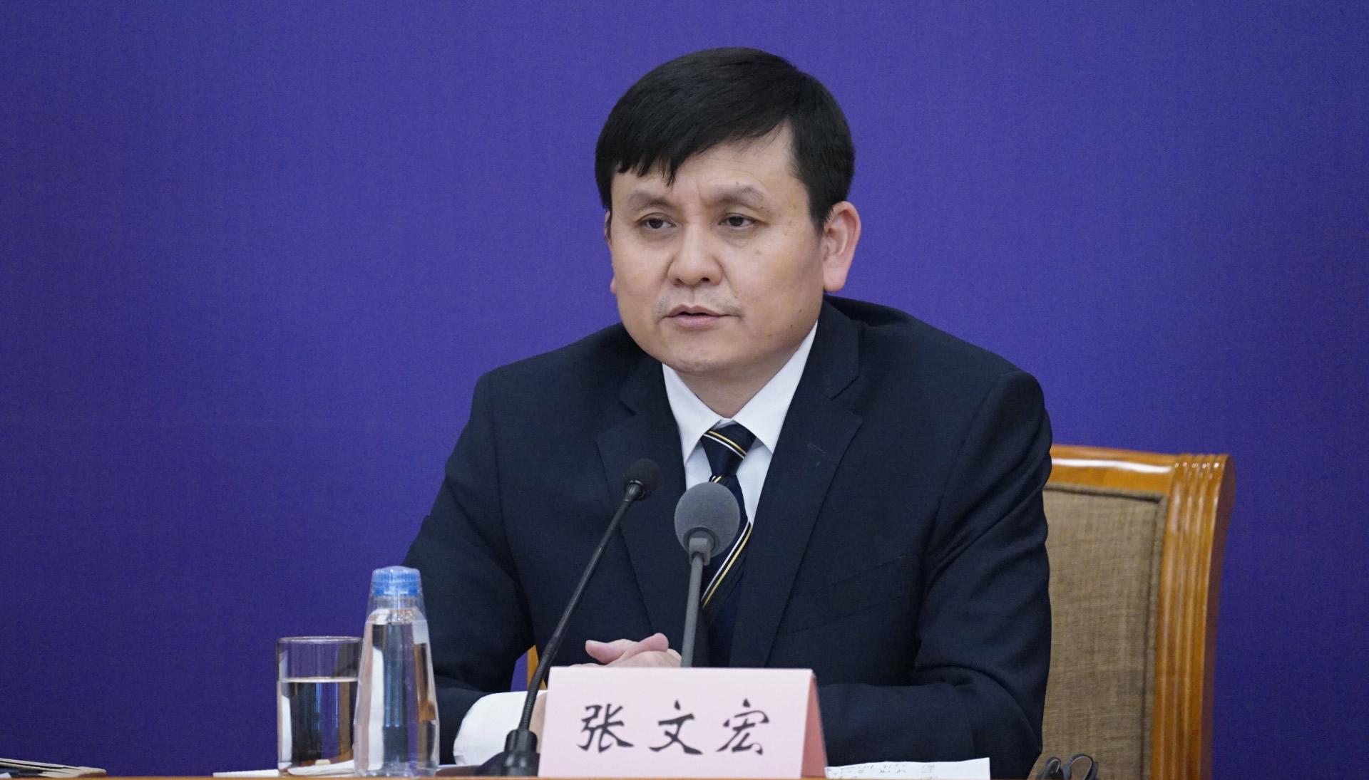 上海疫情新增本地病例动态分析与防控策略，如何有效应对疫情挑战？