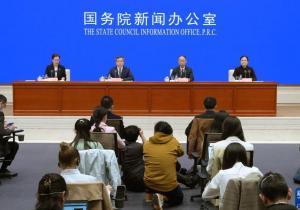 上海与武汉，新冠疫情下的防控合作与挑战
